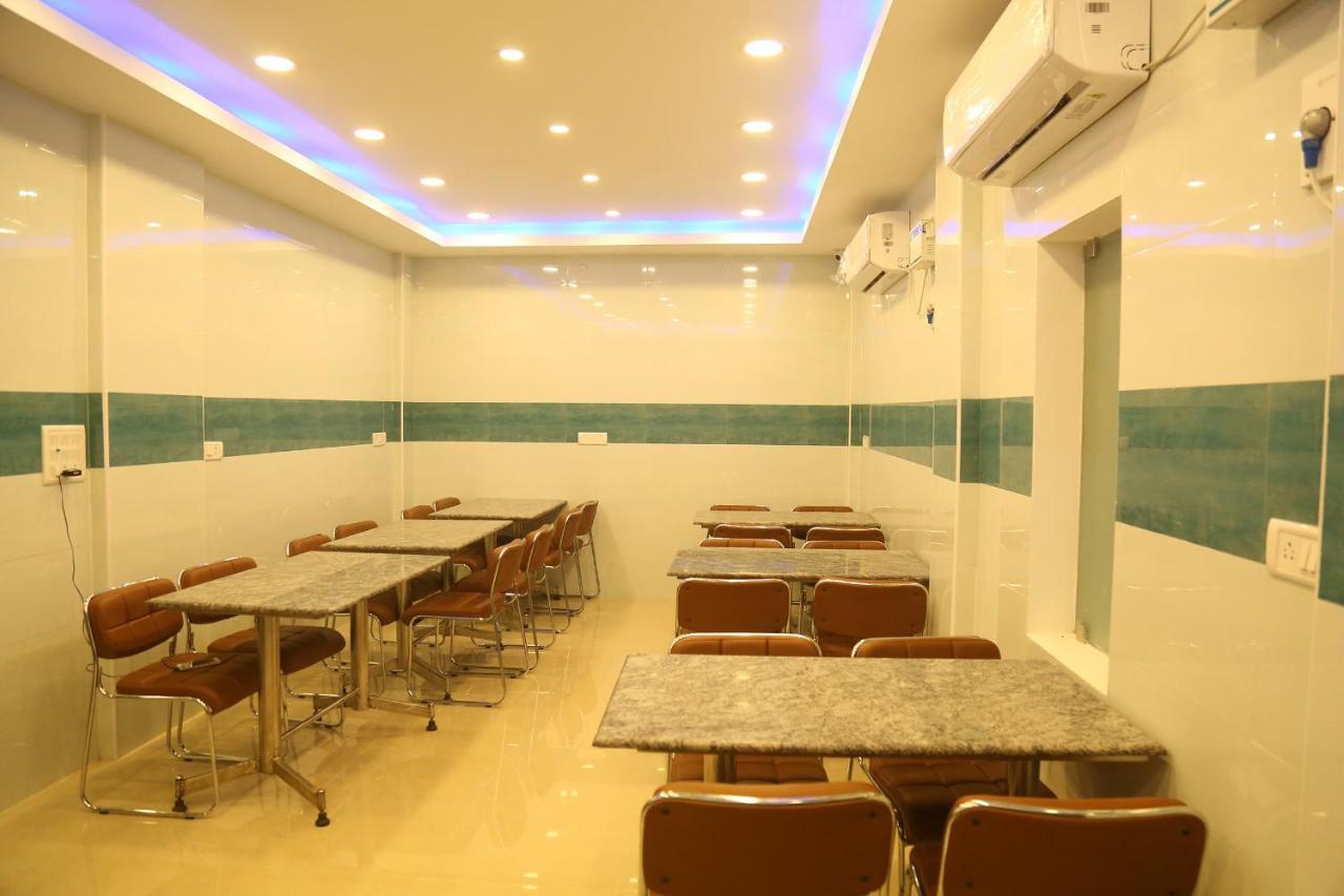 Hotel Sera Grand Chennai Zewnętrze zdjęcie